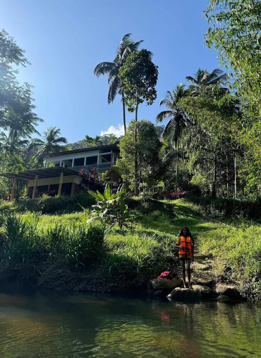 Sinharaja Vini Villa Deniyaya Extérieur photo